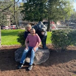 Meet your Posher, Bob